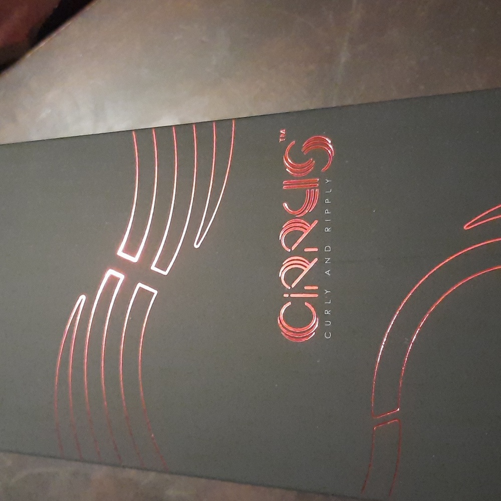 Cirrus curly and ripple styler